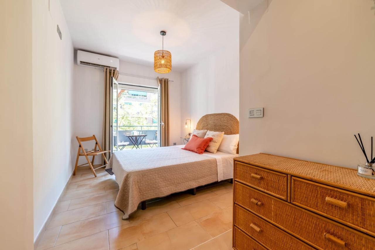 Apartamento Ronda Genil Con Parking Gratuito グラナダ エクステリア 写真