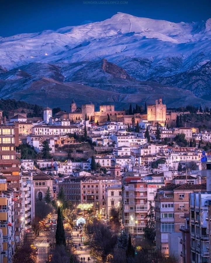Apartamento Ronda Genil Con Parking Gratuito グラナダ エクステリア 写真
