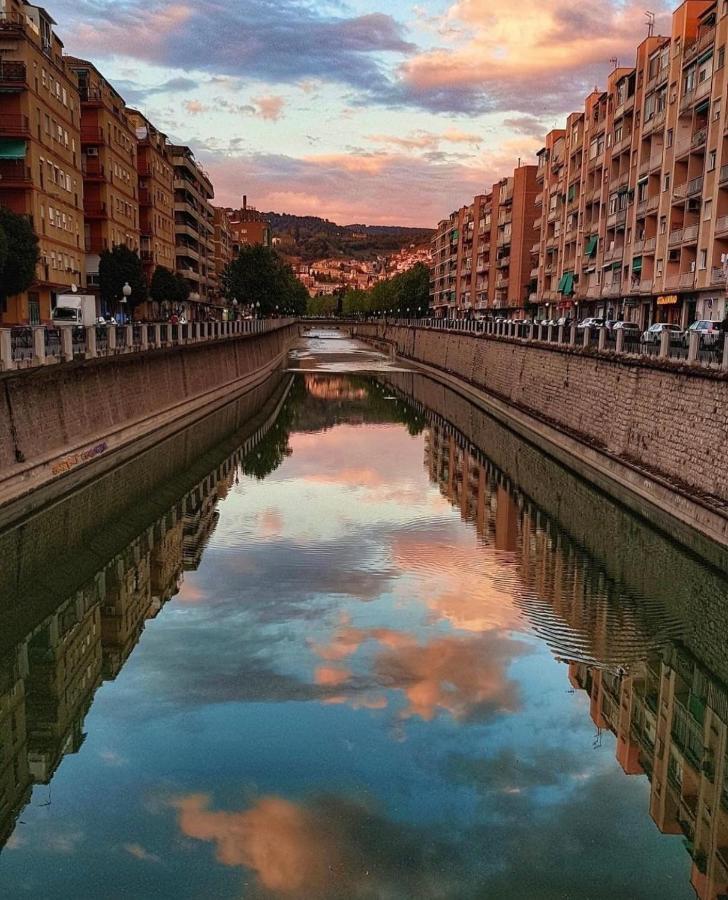 Apartamento Ronda Genil Con Parking Gratuito グラナダ エクステリア 写真