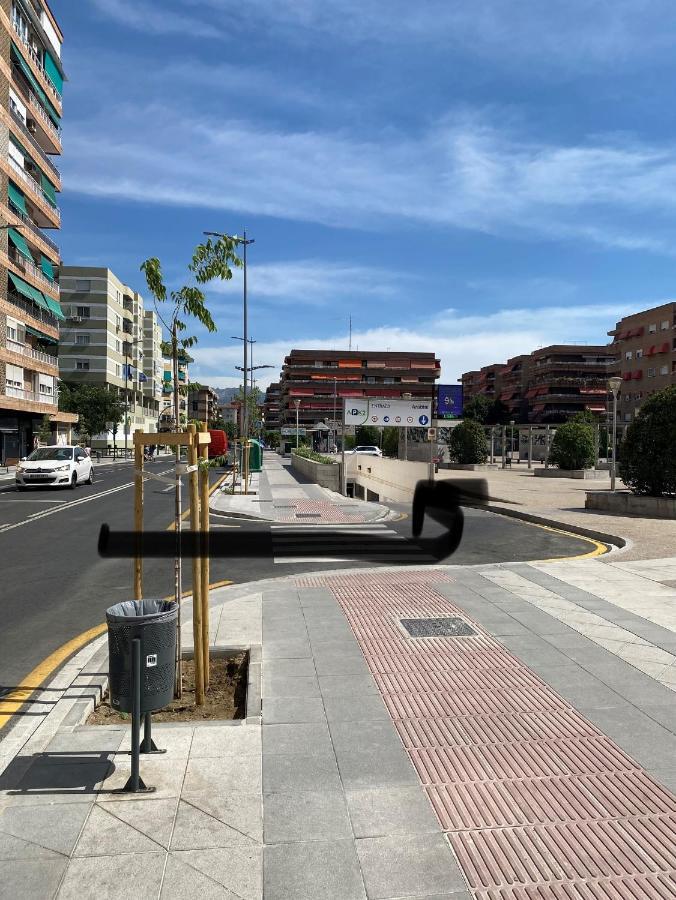 Apartamento Ronda Genil Con Parking Gratuito グラナダ エクステリア 写真